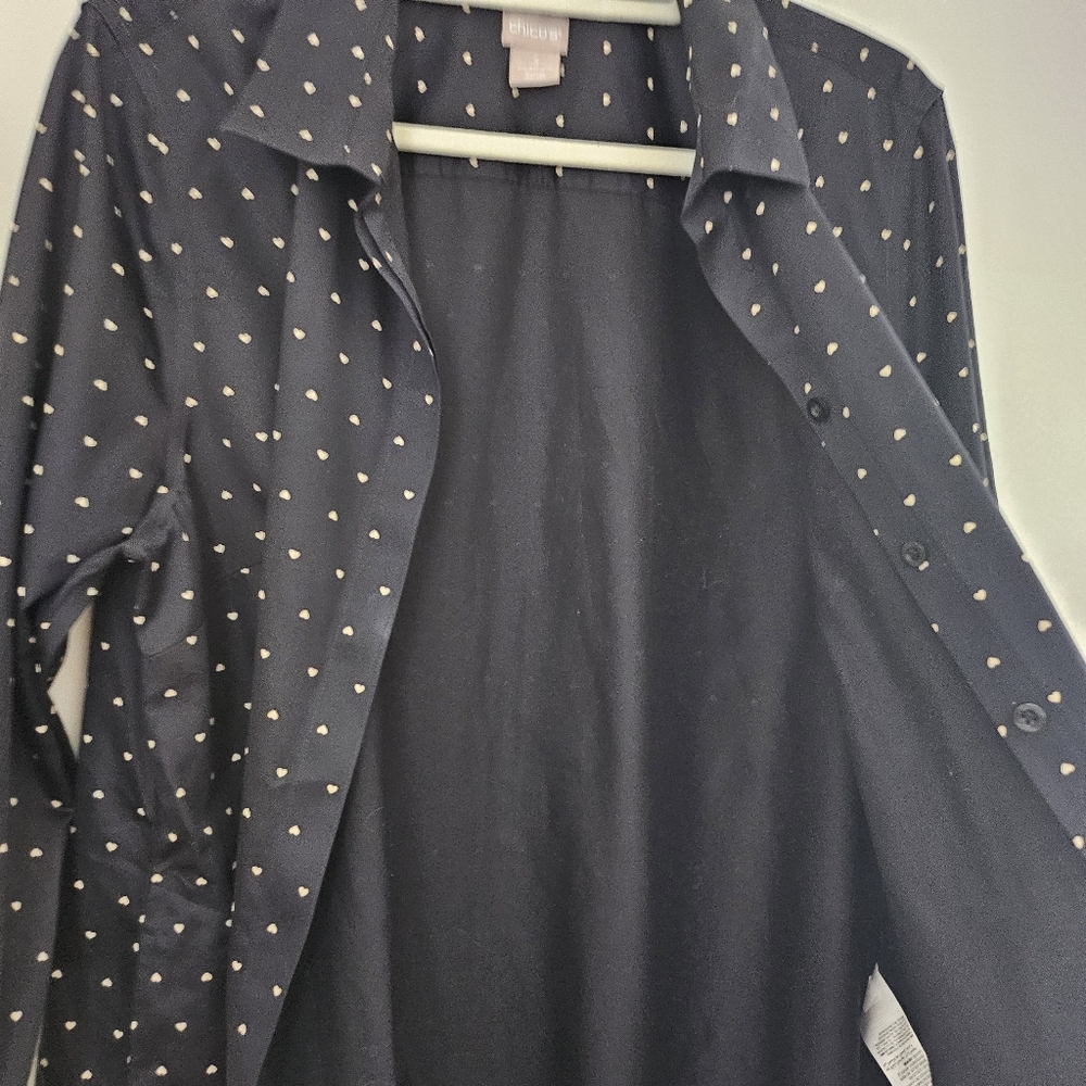 Chicos Navy Button-Front Tunic Shirt with Micro Heart Print No Iron Cotton XL - Picture 8 of 10